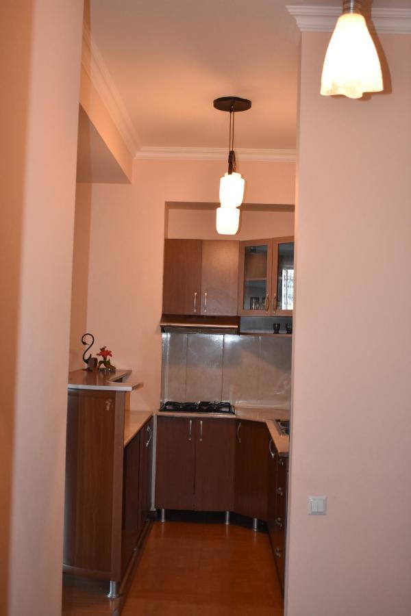 באטומי Two Bedroom Apartment Subtropic City מראה חיצוני תמונה